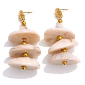 Elegant Gold and Cream Earrings